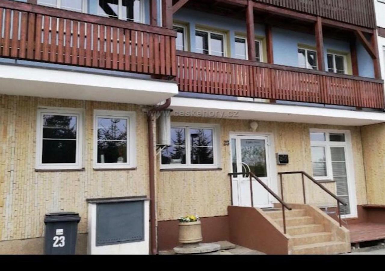 Lipno Pearl Hotell Lipno nad Vltavou Exteriör bild